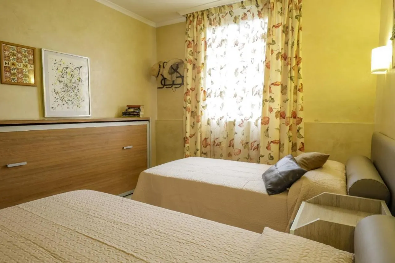 Yourhouse Ronda Playa Holidays Can Picafort  Appartamento